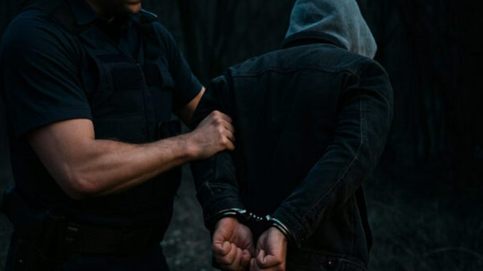 Catturato dopo fuga nei boschi il trentasettenne tunisino