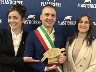 Corciano premiata di nuovo “Comune Plastic Free", ancora due tartarughe per l’impegno ambientale