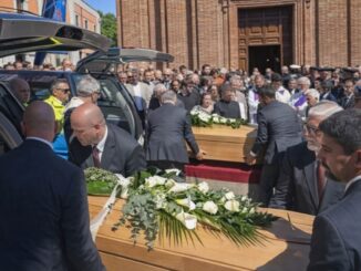A Magione per la morte dei due gemelli, Giacomo e Francesco Fierloni, un dolore infinito