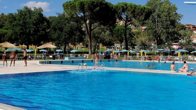Piscine Tavernelle, l'opposizione critica il no del Consiglio